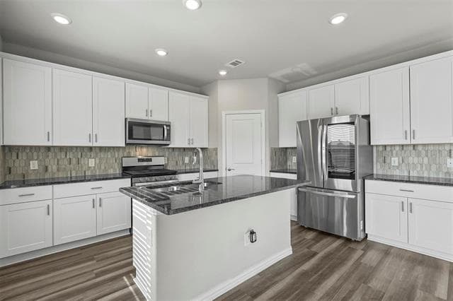 Foto del edificio - 105 Lisa Ln