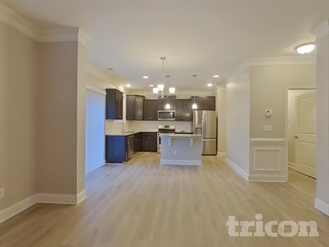 Building Photo - 3913 Norman View Dr