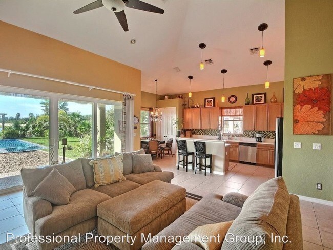 Building Photo - 5125 Topaz Ln SW