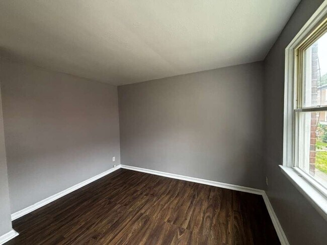 Foto del edificio - 13955 Superior Rd