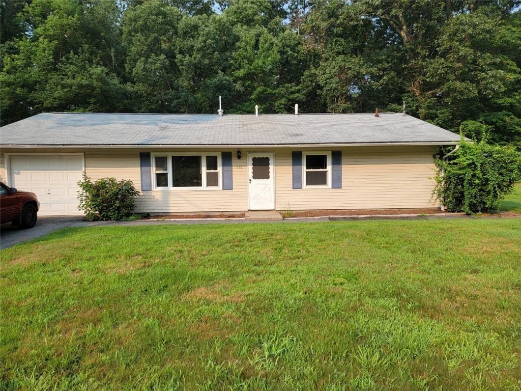 Primary Photo - 272 Signal Rock Rd