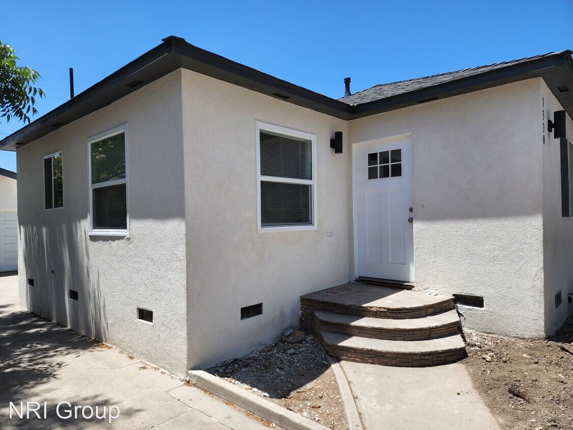 Primary Photo - 3 br, 2 bath House - 1330 S Garnsey St,