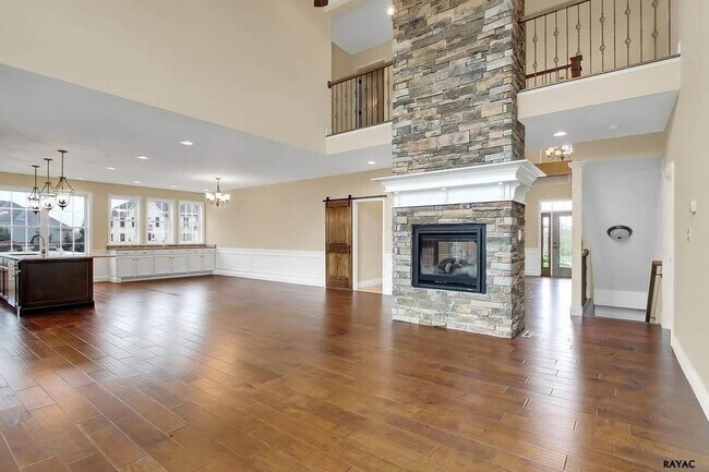 Foto del edificio - 1518 Guildford Ln