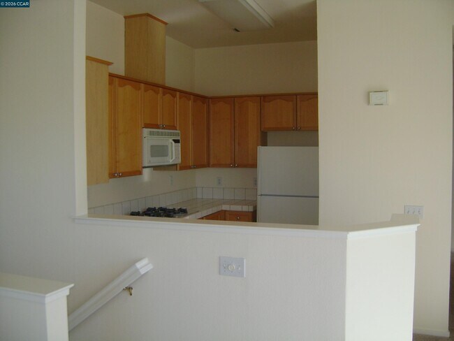 Building Photo - 2903 Coyote Cir