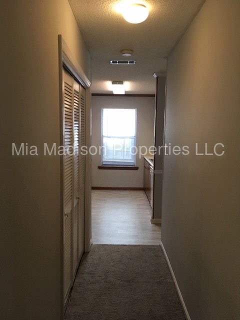Foto del edificio - 28 Norwood Ct