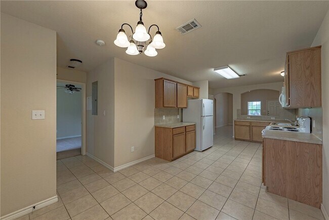 Foto del edificio - 3534 Paloma Ridge Dr