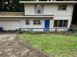 Building Photo - 799 Patrick