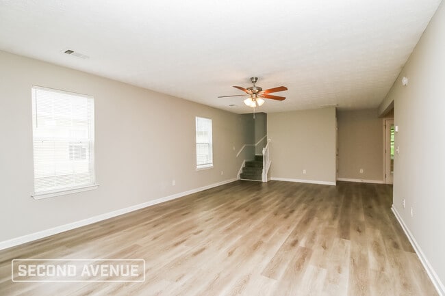 Building Photo - 1710 Riverchase Cir NE