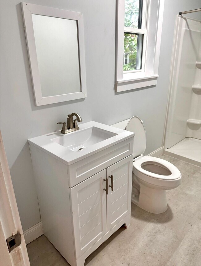 Foto del edificio - 40 Pond St