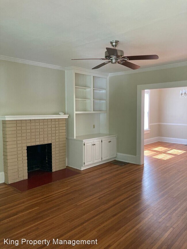 Building Photo - 3 br, 1 bath House - 711 OAK STREET