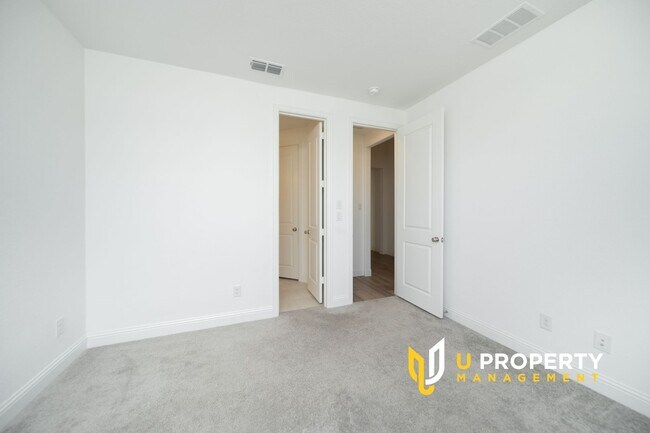 Building Photo - 2568 Buckwheat Rd