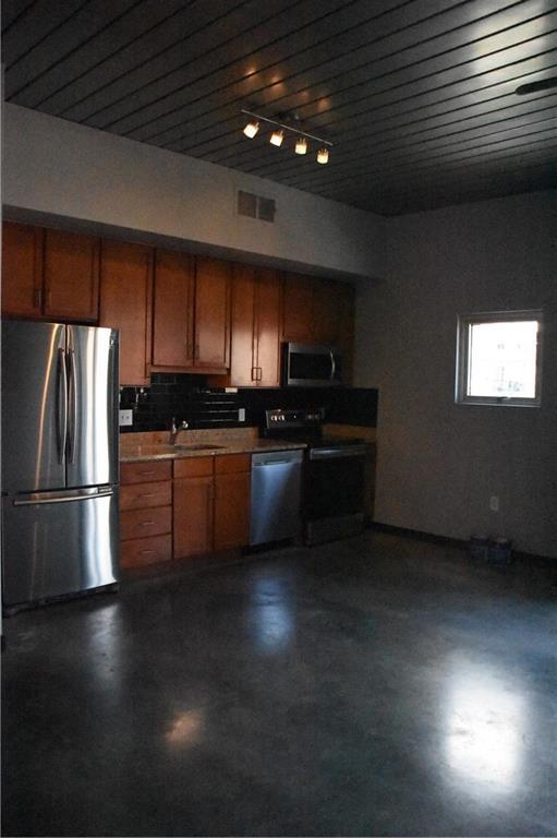 Building Photo - 620 Glen Iris Dr NE