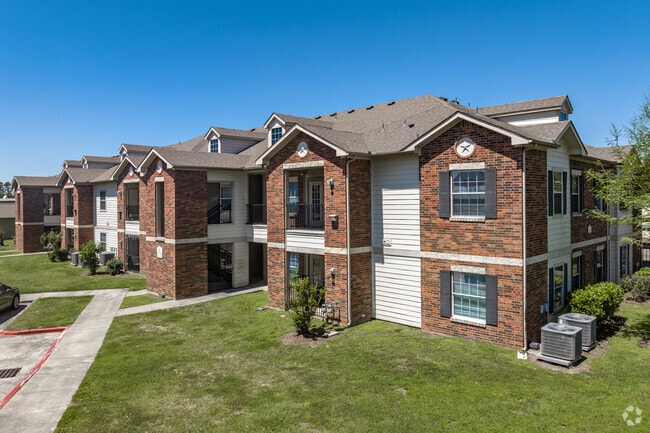 Primary Photo - Atascocita Pines