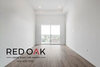 Building Photo - 1331 W 7th St