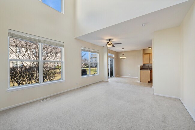 Foto del edificio - 2326 Sunshine Ln