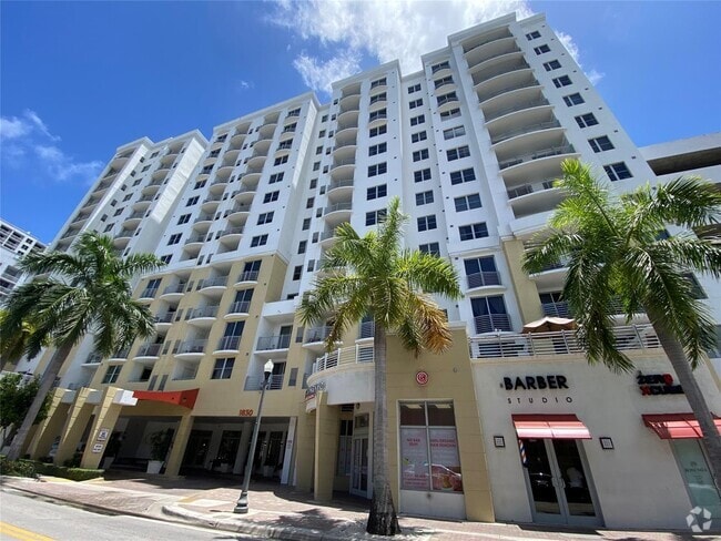 Building Photo - 1830 Radius Dr