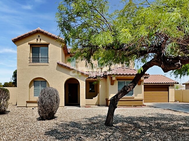 Building Photo - 2827 S 74th Dr