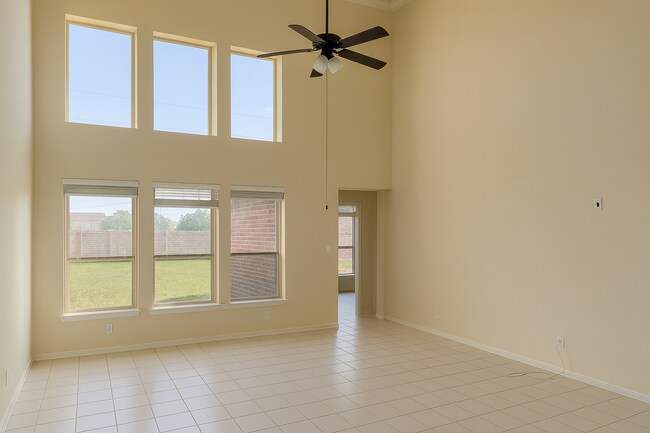 Foto del edificio - House For Lease Richmond