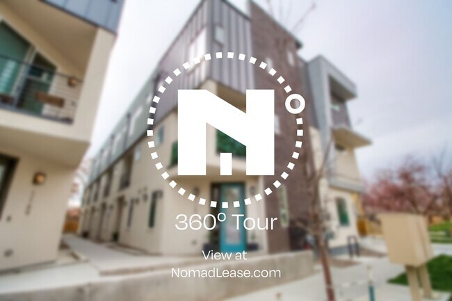 Foto del edificio - 3 Bedroom Townhome in Denver