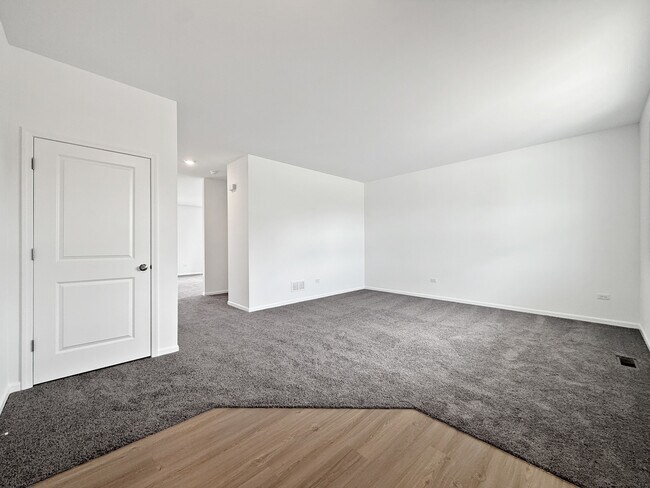 Foto del edificio - 1215 Stonegate Dr