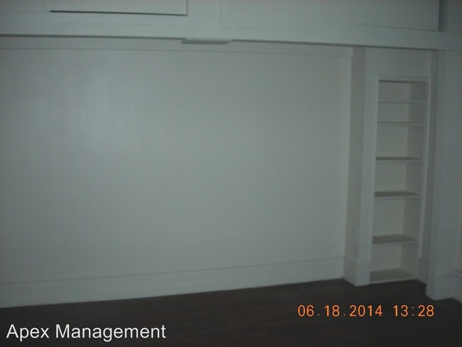 Building Photo - 942-944 Delaware Ave