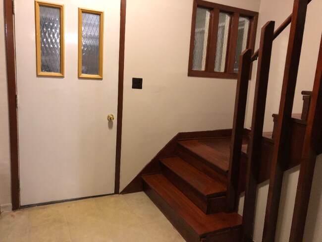 Building Photo - 3110 Roosevelt Rd