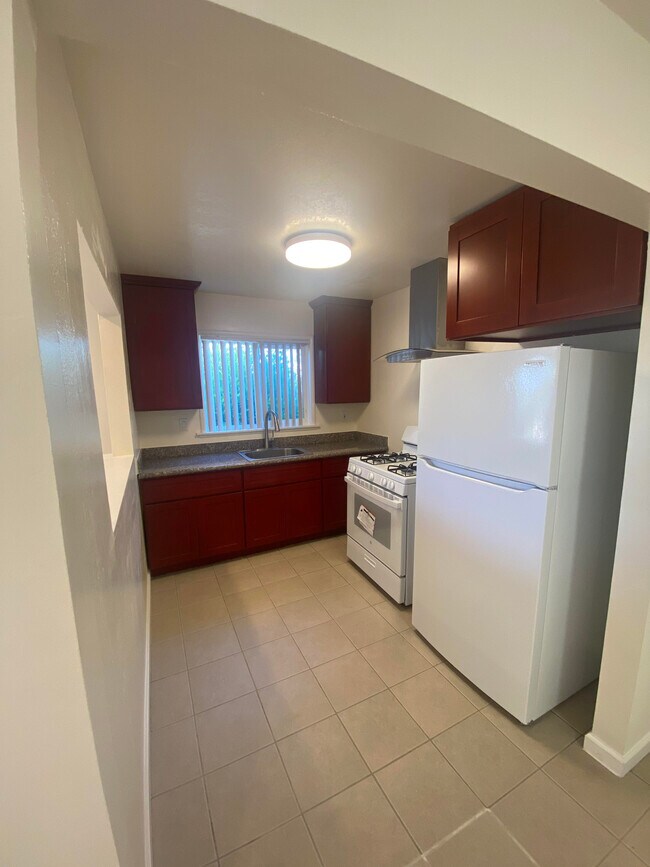 Foto del edificio - 1777 Hester Ave