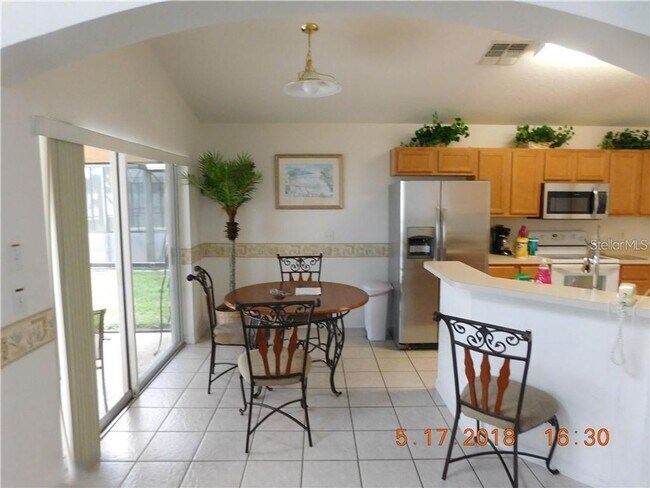 Foto del edificio - Coming Soon | Available Mid-July | Unfurnished Lawn Care, Pool Maintenance & Pest Control Include...