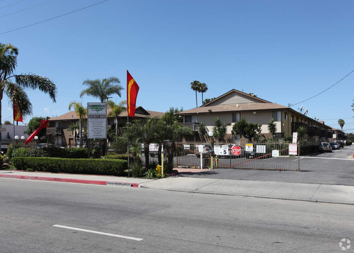 Primary Photo - Sierra Garden Apartments