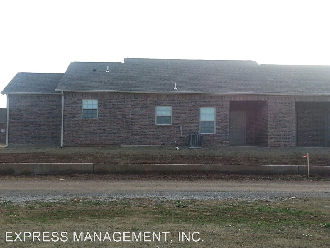 Building Photo - 103 Michael Blvd