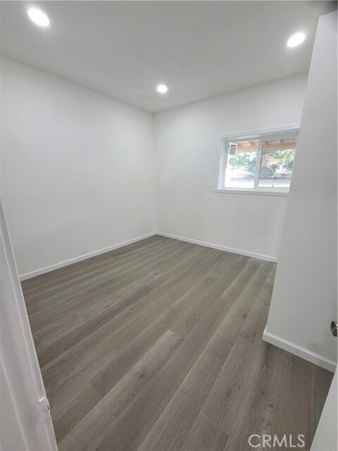 Foto del edificio - 22480 Grand Ave