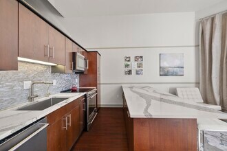 Building Photo - 3311 Yupon St
