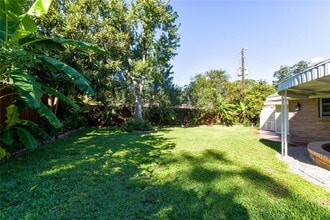 Building Photo - 10518 Hazelhurst Dr