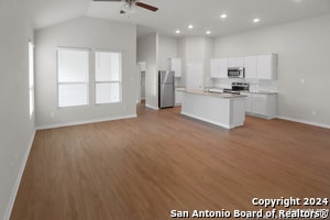 Building Photo - 165 Nespral Dr