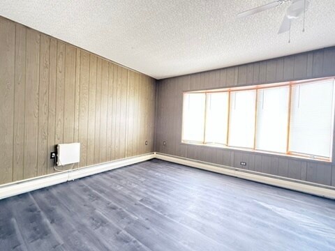 Foto del edificio - 113 N Center St