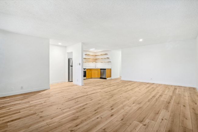 Photo - 9000 Clifton Wy Apartment