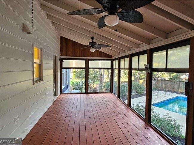 Building Photo - 3228 Turtle Lake Dr SE