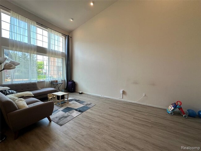 Building Photo - 41827 Yeats Dr