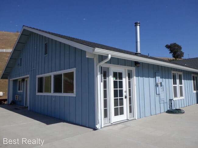 Foto del edificio - 4 br, 3 bath House - 23900 Sage Avenue