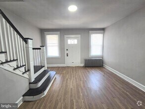 Building Photo - 204 W Duncannon Ave