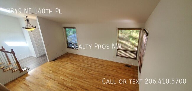 Foto del edificio - 7849 NE 140th Pl