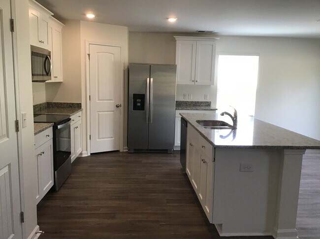 Building Photo - 1017 Jt Westfield Dr