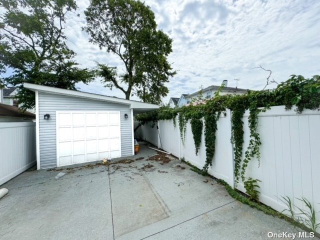 Foto del edificio - 127-12 116th Ave