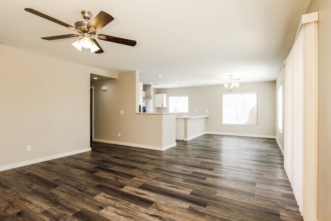 Building Photo - 9171 W Harmony Ln