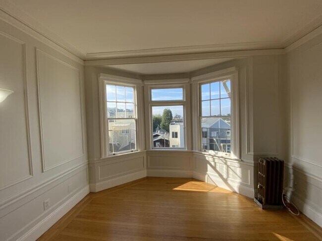 Building Photo - 1 bedroom in San Francisco CA 94118