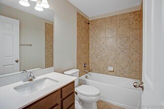 Building Photo - 3343 Liberty Square Way
