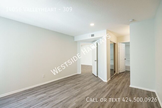 Building Photo - 14056 Valleyheart-309