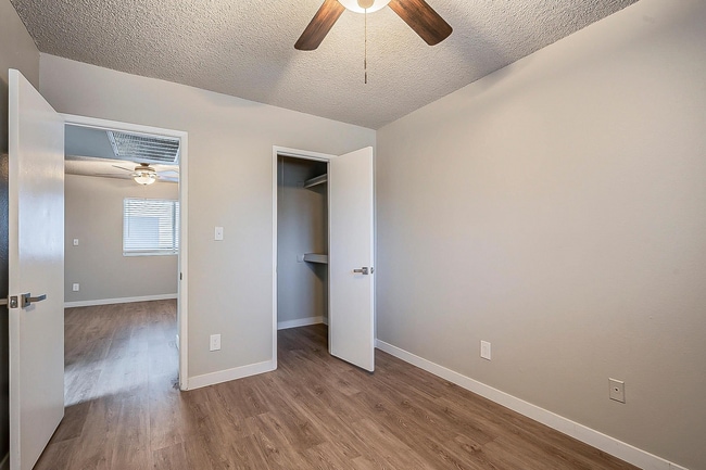 Building Photo - Sunrise on 35th