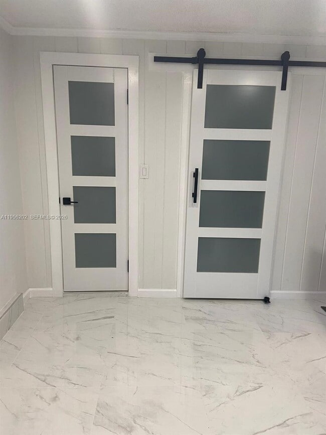 Foto del edificio - 6720 Charleston St