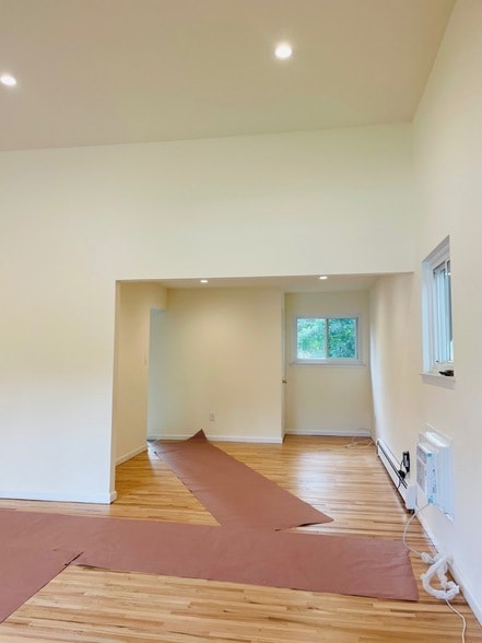 Photo - 18 William St Apartment